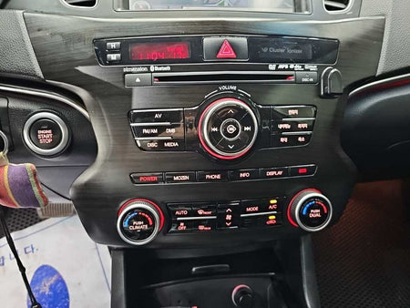 Kia K7 — photo 10