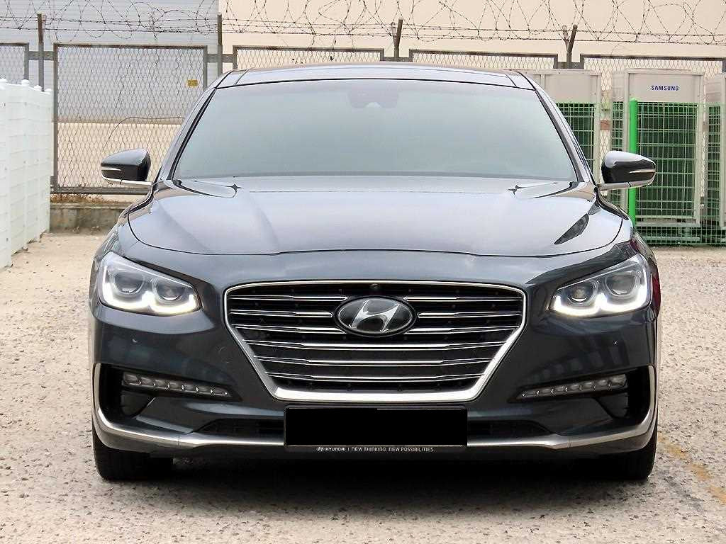 Hyundai Grandeur — photo 01