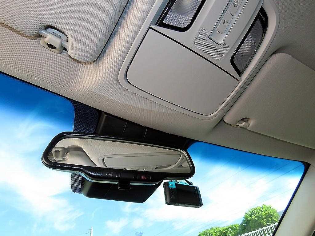 Kia K7 — photo 13