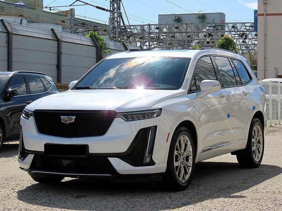 Cadillac XT6 — photo 02