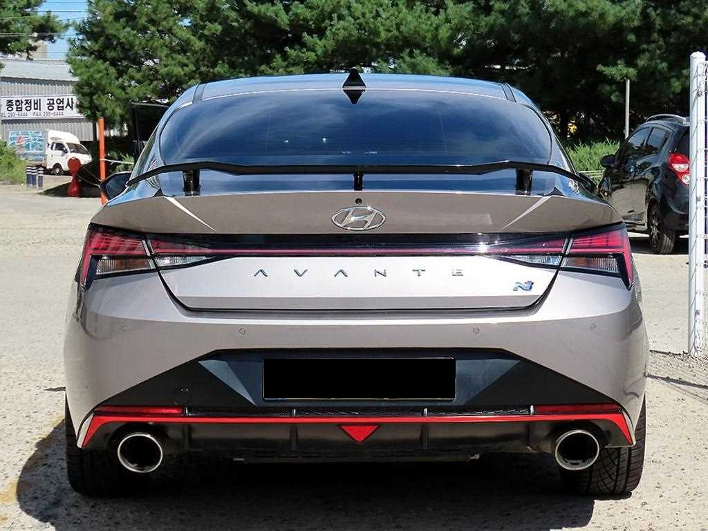 Hyundai Avante — photo 04