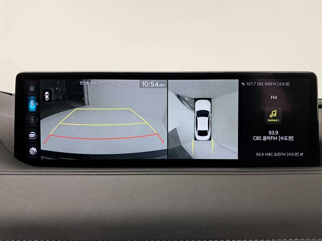 Genesis G80 — photo 10