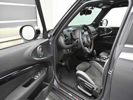 Mini Clubman — photo 11