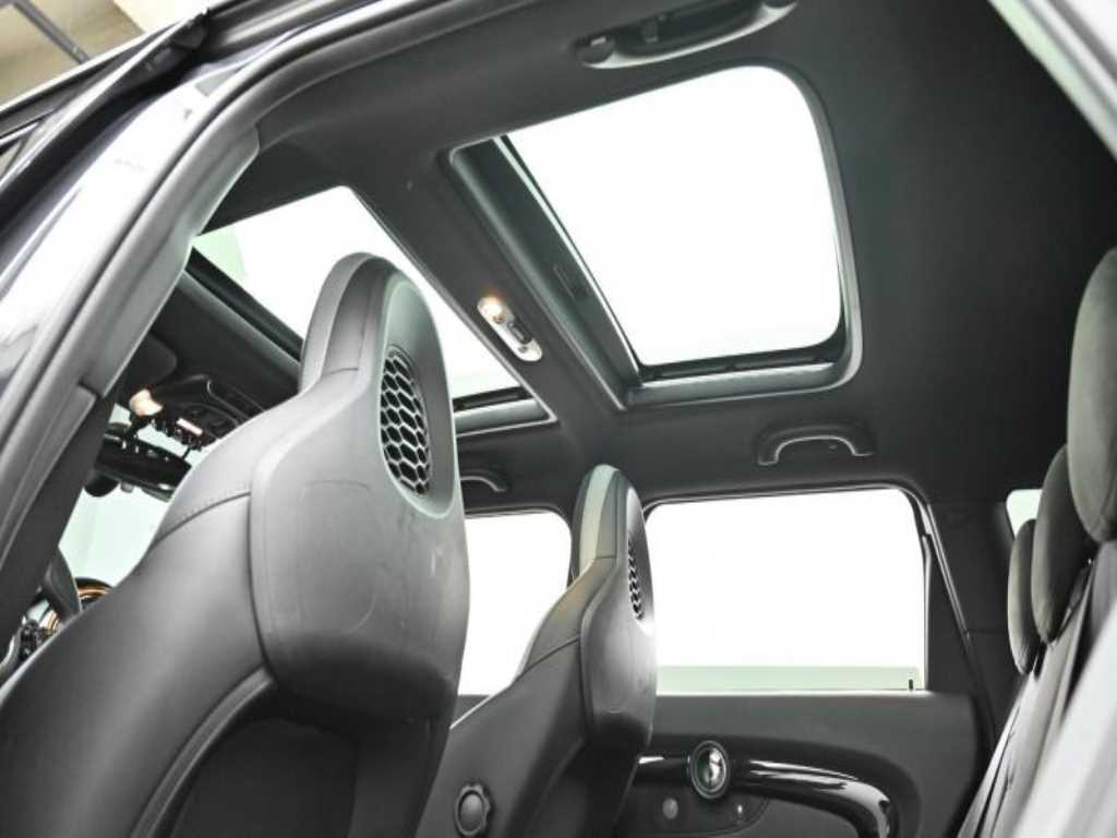 Mini Clubman — photo 19