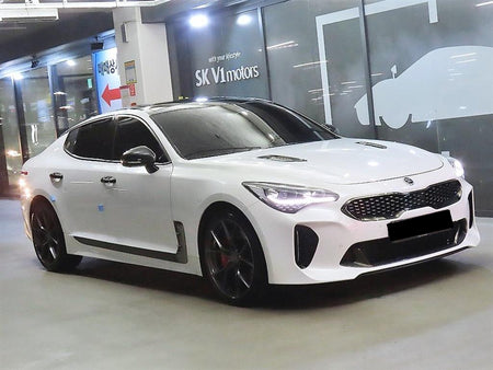 Kia Stinger — photo 01