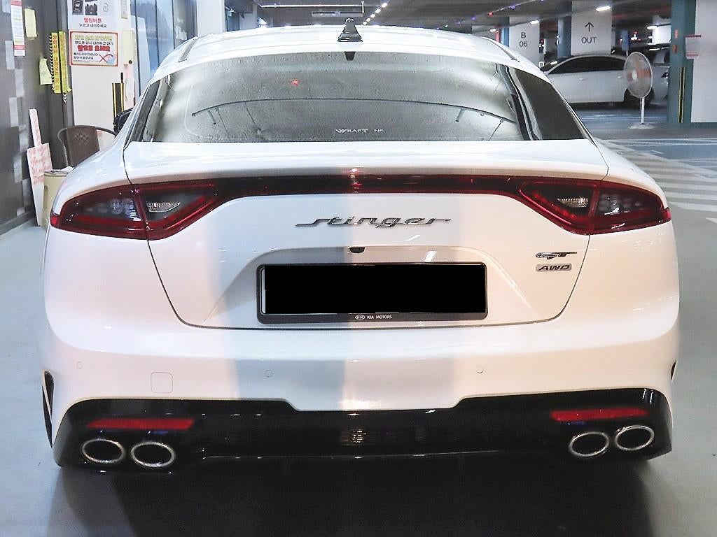 Kia Stinger — photo 05