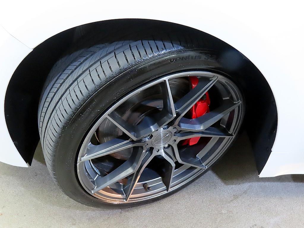 Kia Stinger — photo 20
