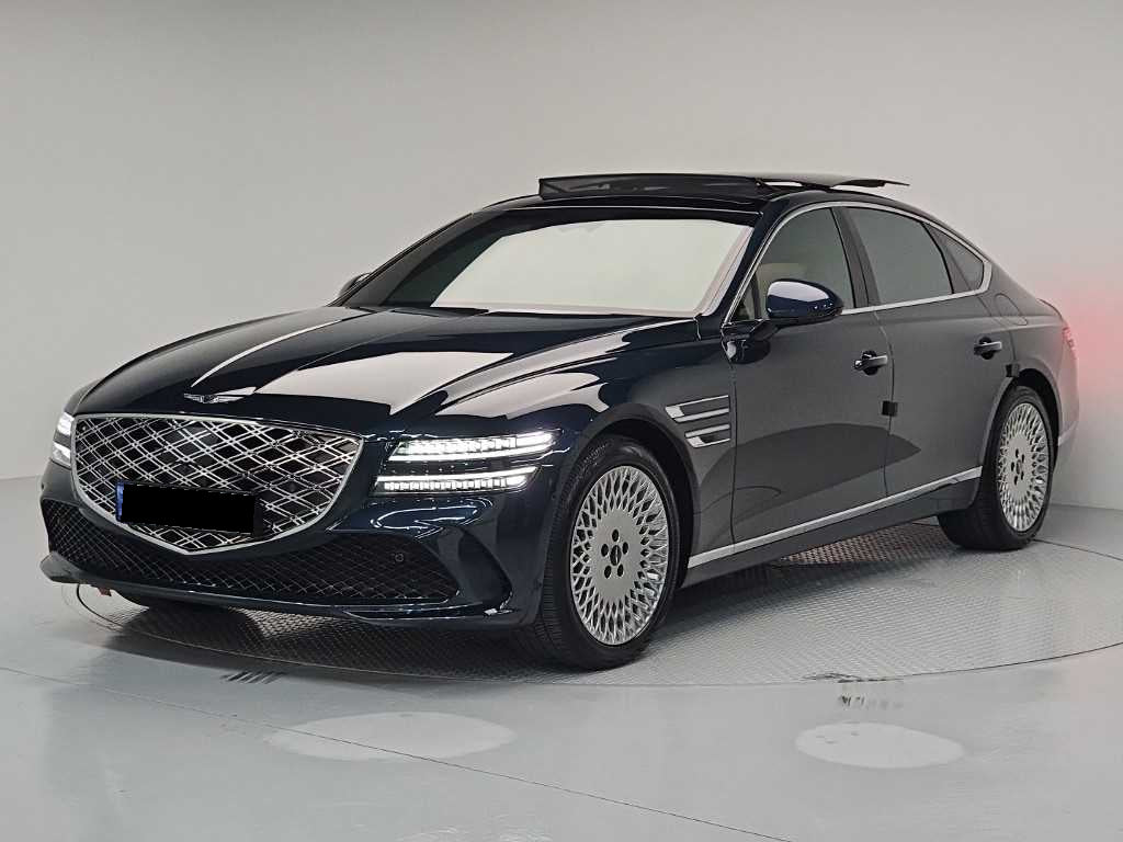 Genesis G80 — photo 01