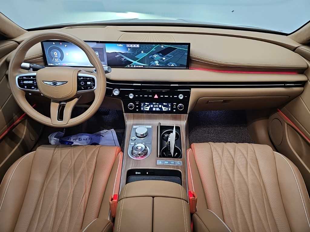 Genesis G80 — photo 07