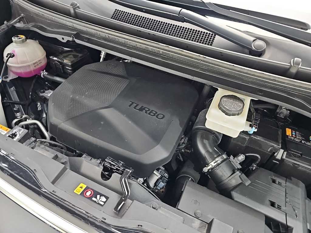 Hyundai Staria — photo 05