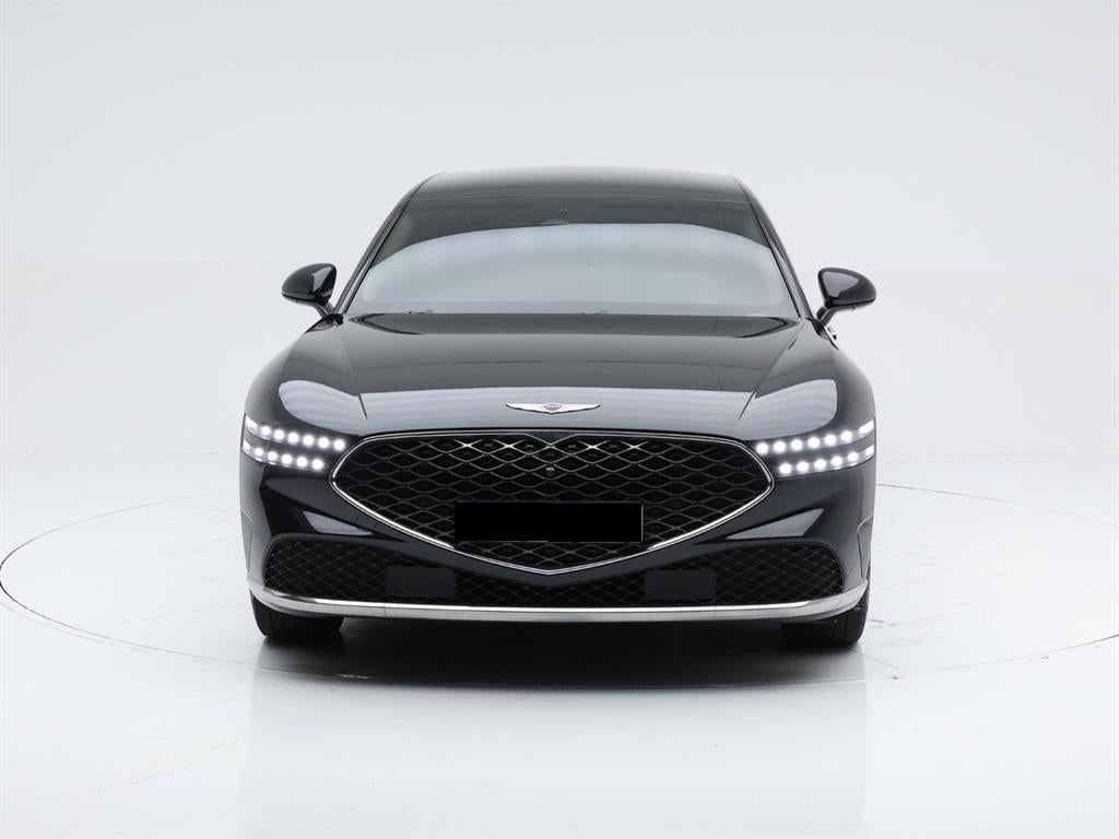 Genesis G90 — photo 02