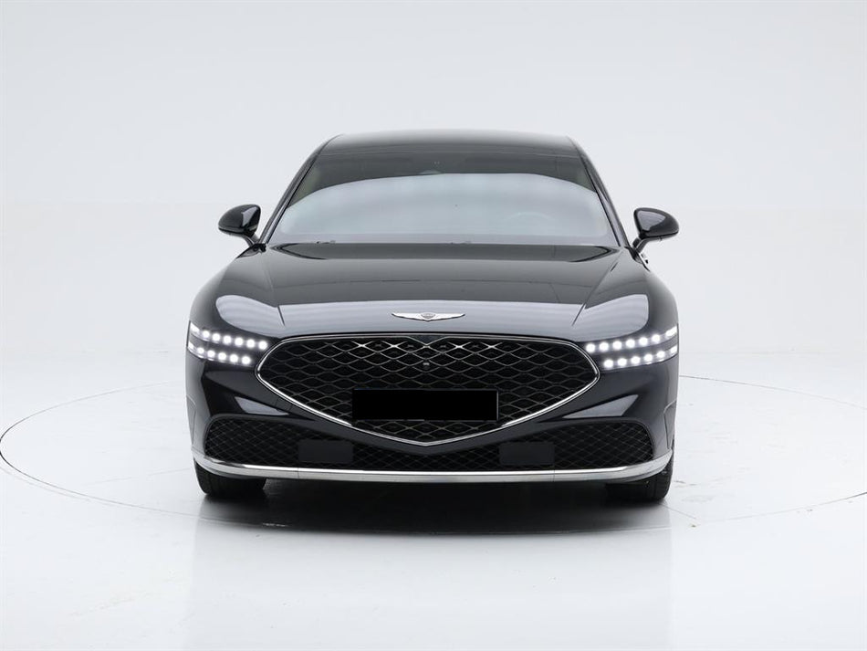 Genesis G90 — photo 02