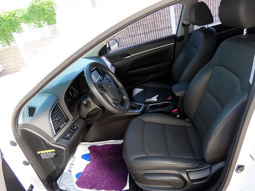 Hyundai AVANTE — photo 05