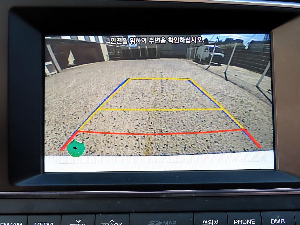 Hyundai AVANTE — photo 17