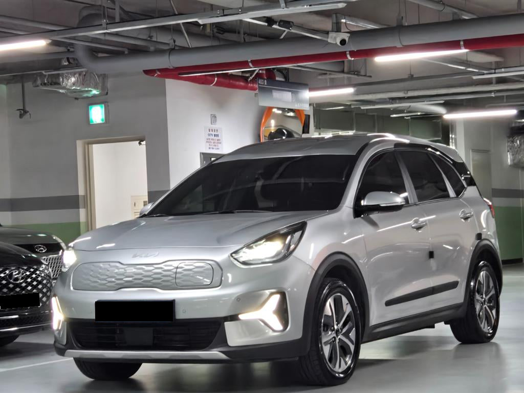 Kia Niro — photo 01