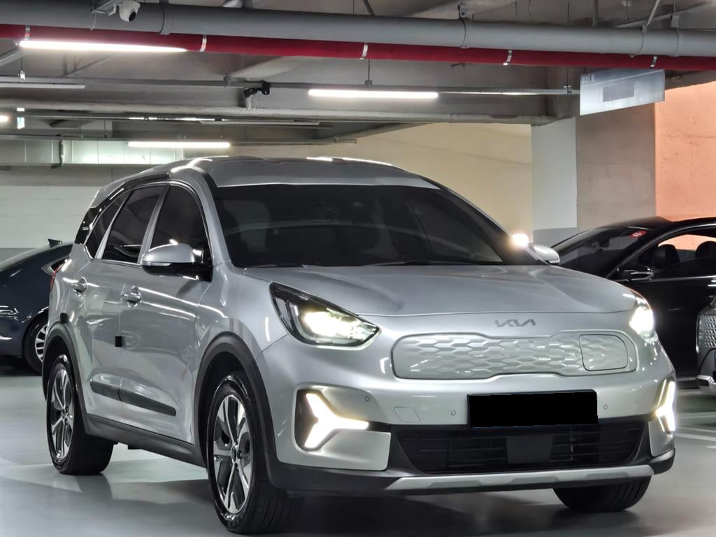 Kia Niro — photo 02