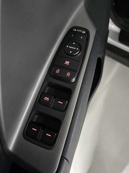 Kia Niro — photo 16