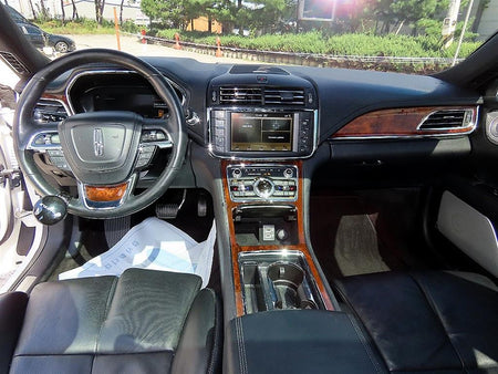 Lincoln Continental — photo 07