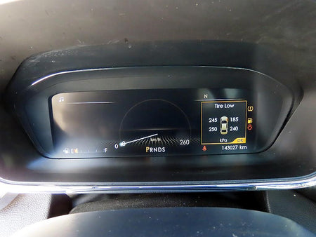 Lincoln Continental — photo 09