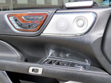 Lincoln Continental — photo 12
