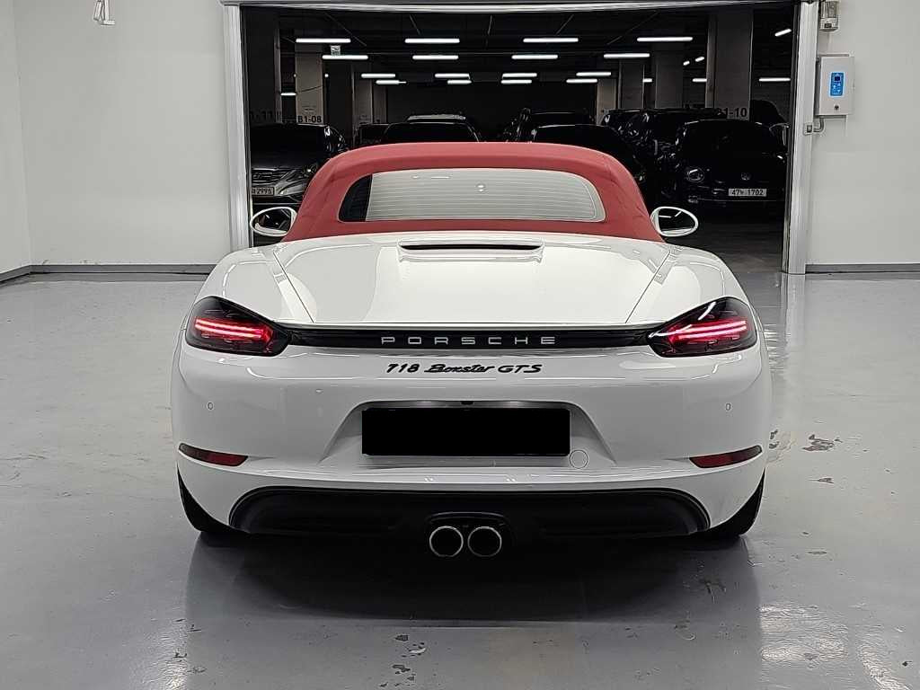 Porsche 718 — photo 03