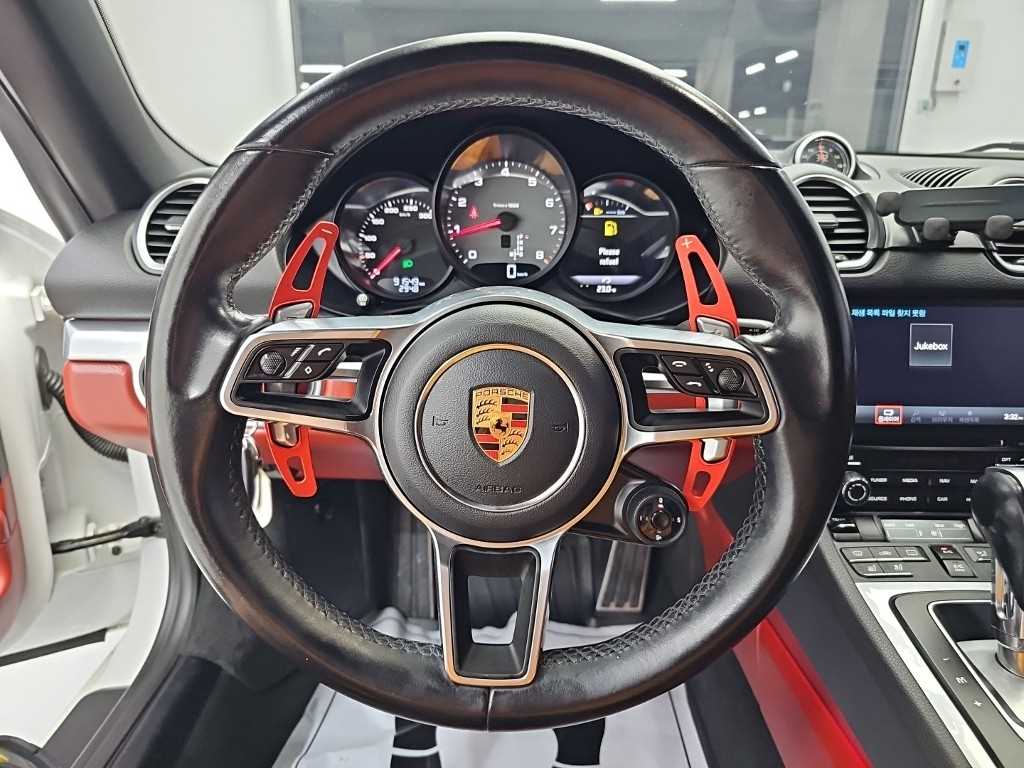 Porsche 718 — photo 09