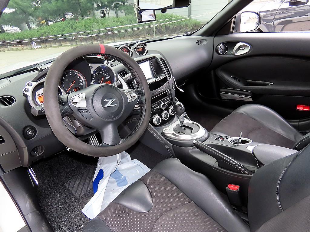 Nissan 370Z — photo 06