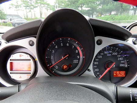 Nissan 370Z — photo 08