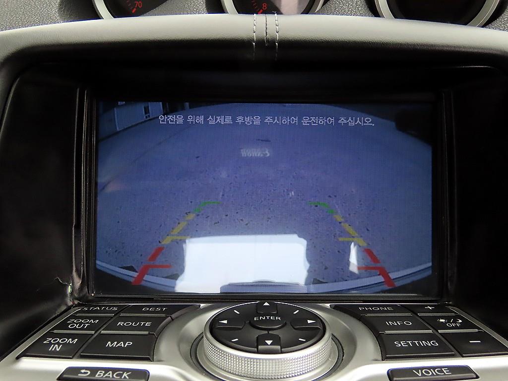 Nissan 370Z — photo 16