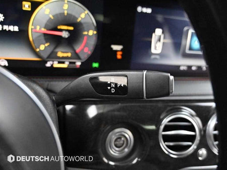 Mercedes-Benz S-Class — photo 09