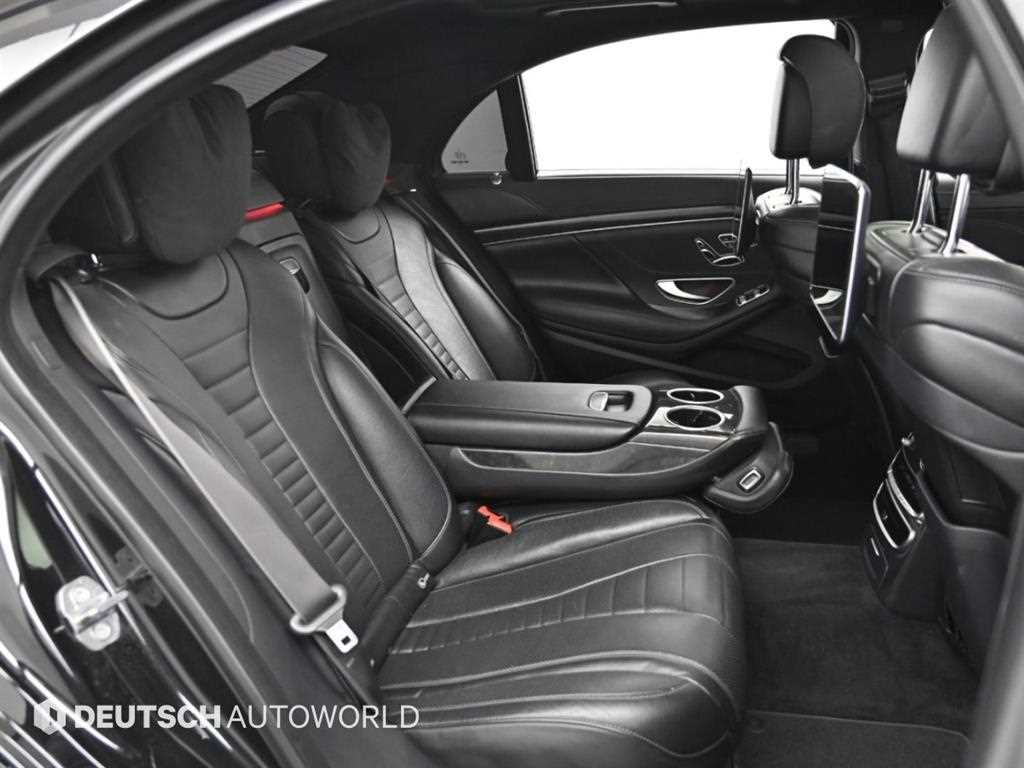 Mercedes-Benz S-Class — photo 12