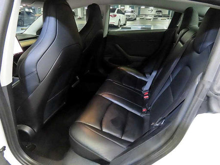 Tesla Model 3 — photo 07