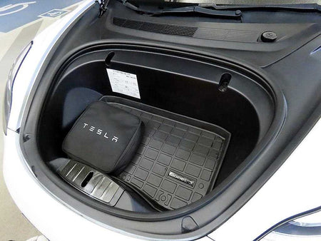 Tesla Model 3 — photo 19