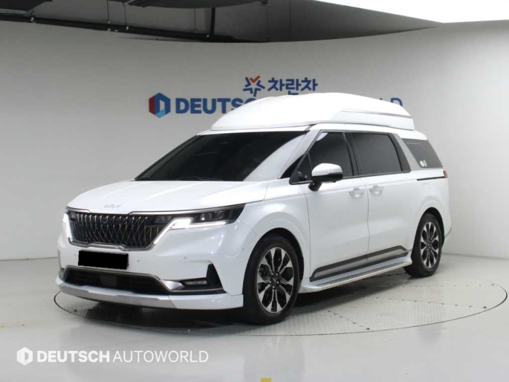 Kia Carnival — photo 01