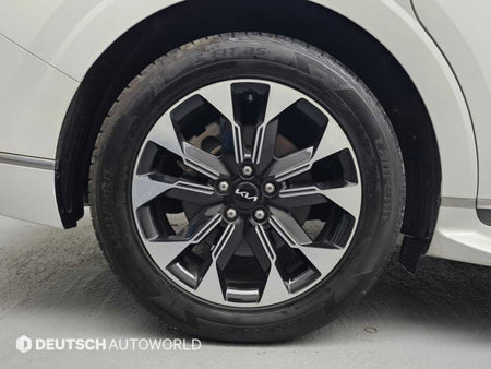 Kia Carnival — photo 05