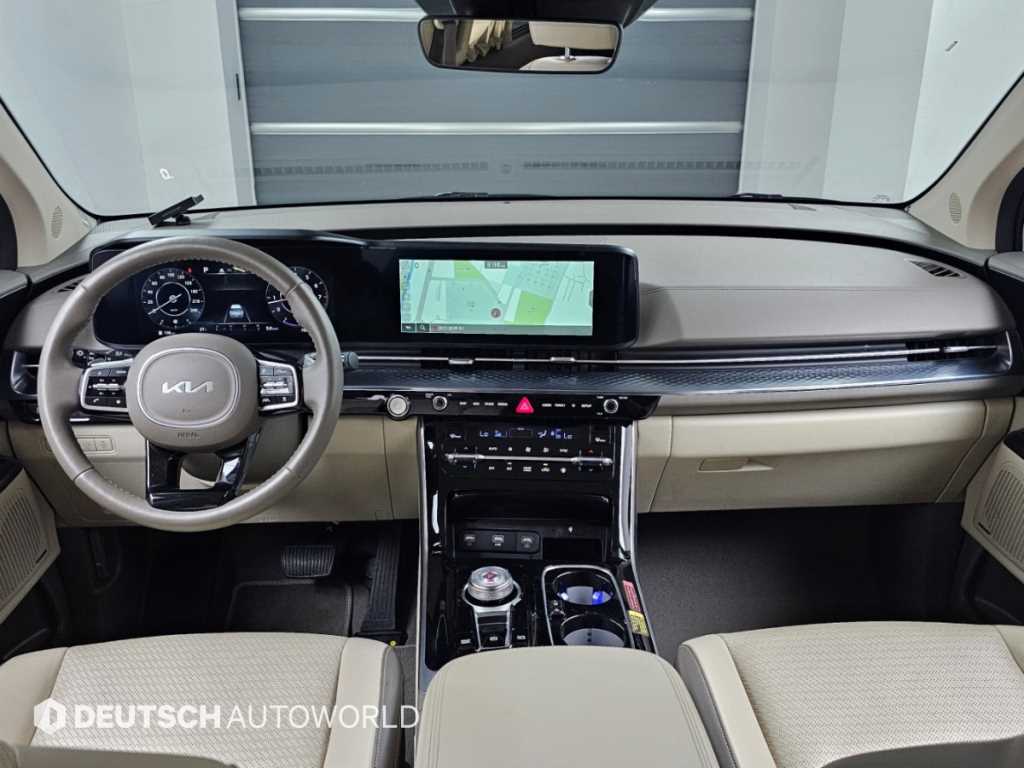 Kia Carnival — photo 07