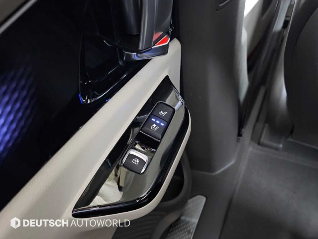 Kia Carnival — photo 16