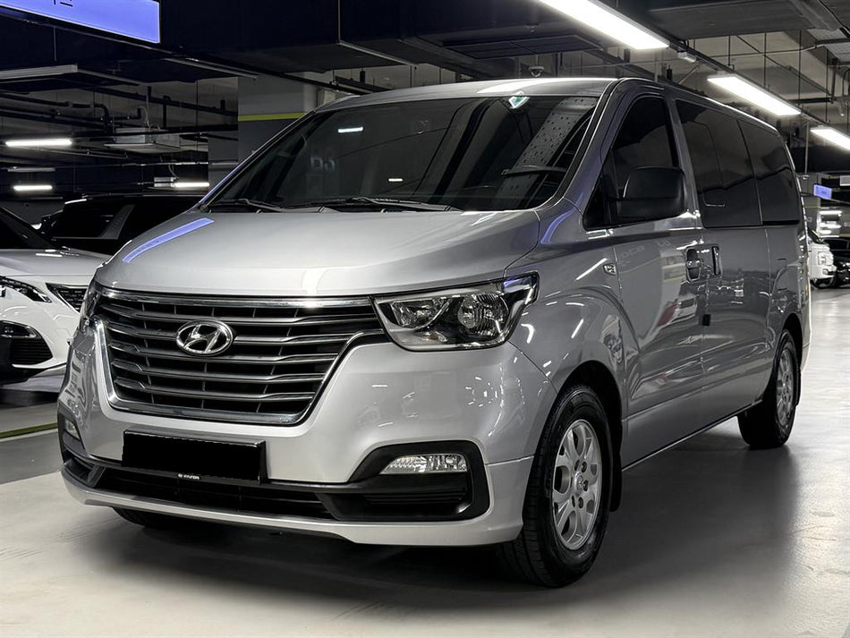 Hyundai Starex — photo 02