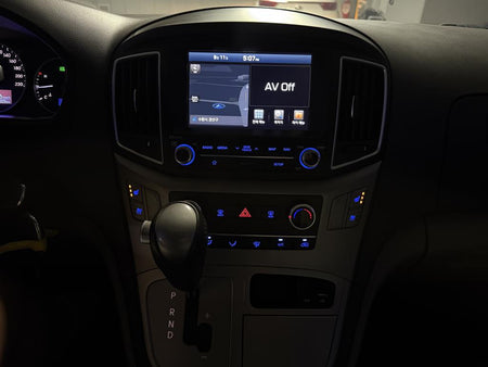 Hyundai Starex — photo 11