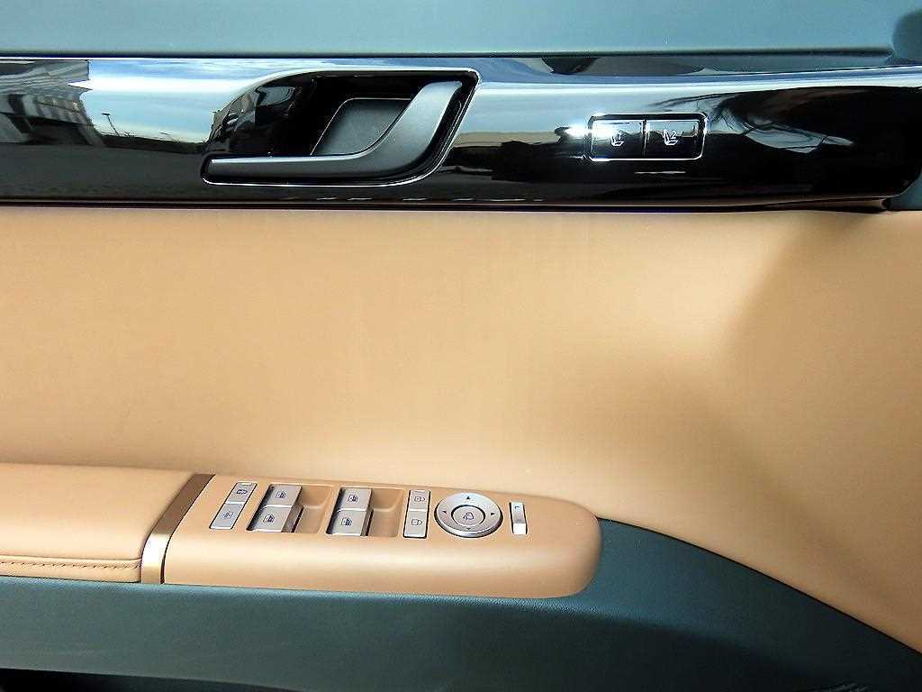 Hyundai Grandeur — photo 12