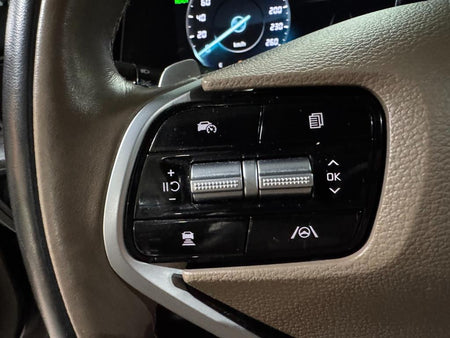 Kia K8 — photo 11