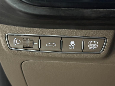 Kia K8 — photo 17
