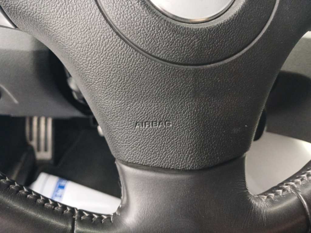 CHEVROLET G2X — photo 09