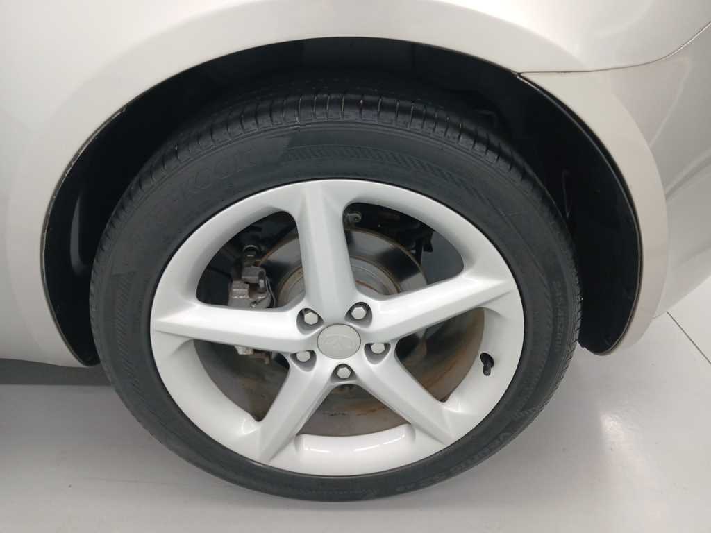 CHEVROLET G2X — photo 17