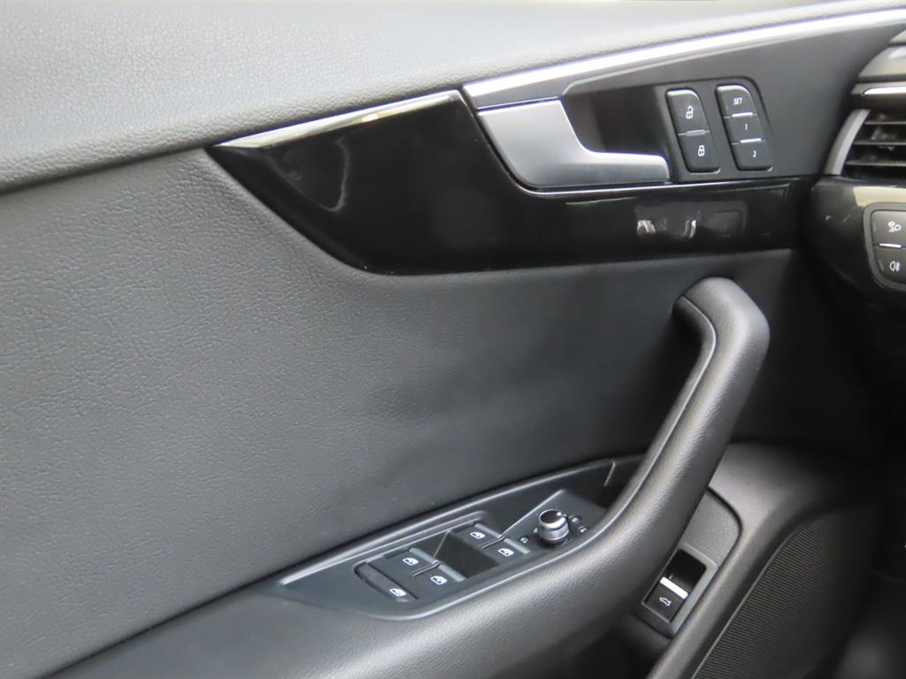 Audi A5 — photo 14