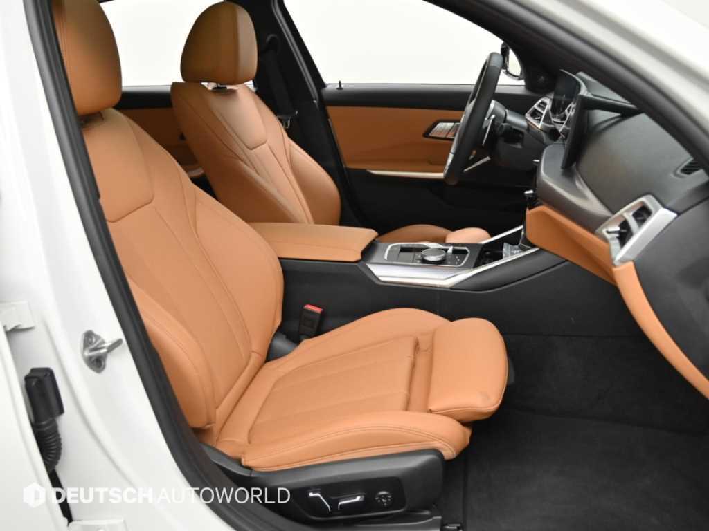 BMW 3-Series — photo 10