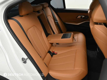 BMW 3-Series — photo 12