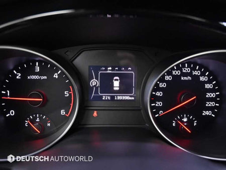 Kia Carnival — photo 08