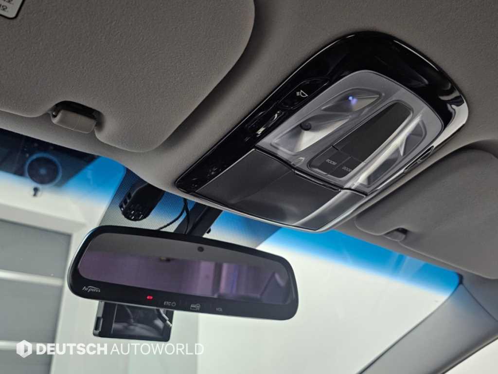 Hyundai Grandeur — photo 18