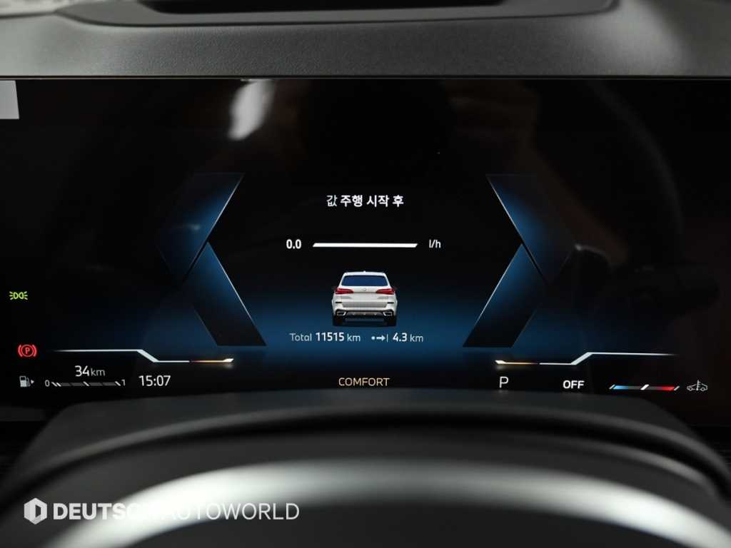 BMW X5 — photo 08